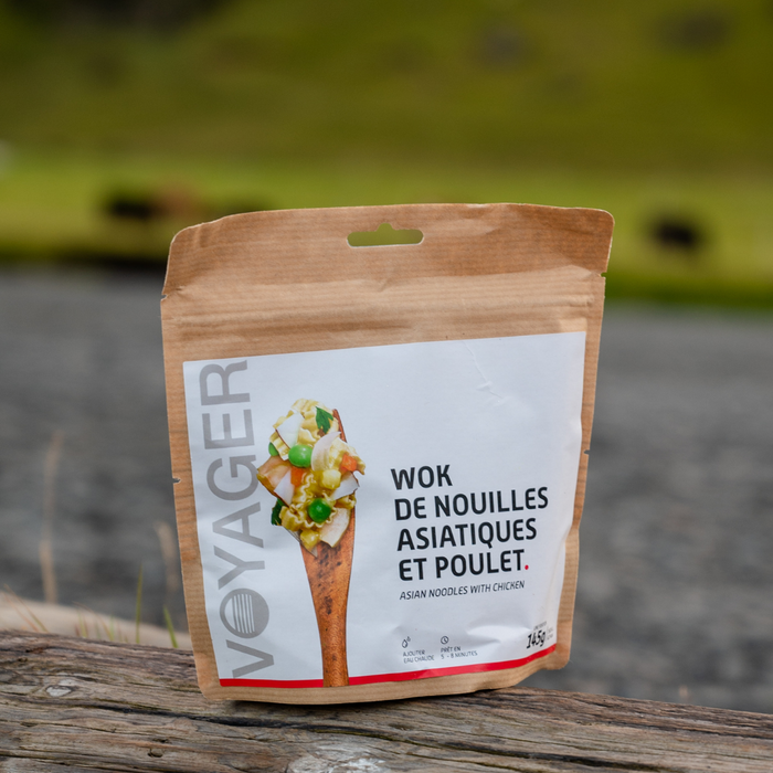 Wok of Asian noodles and freeze-dried chicken - 145g - 625 kcal